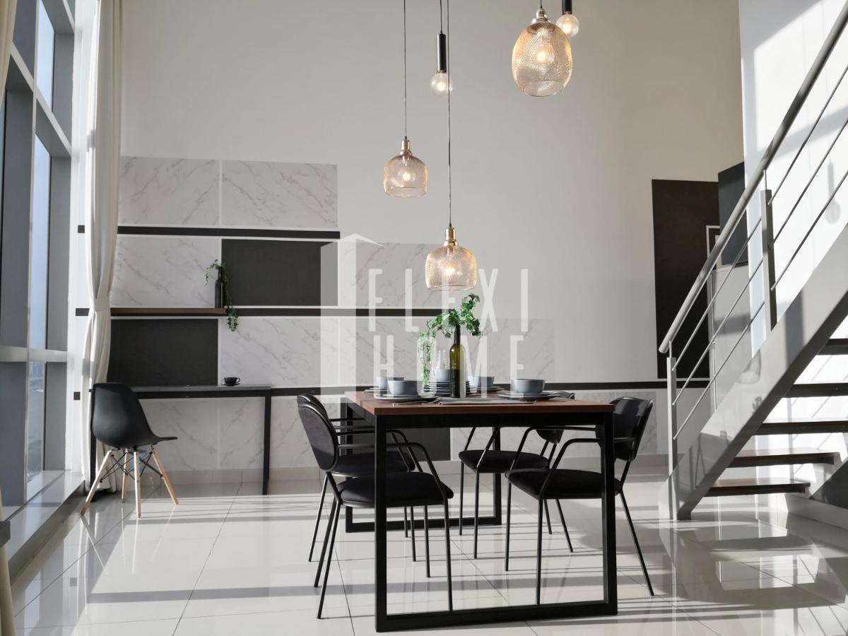 Pinnacle Pj, Romantic City View, 1-4 Guests Designed Duplex Home By Flexihome-My Petaling Jaya Exterior photo